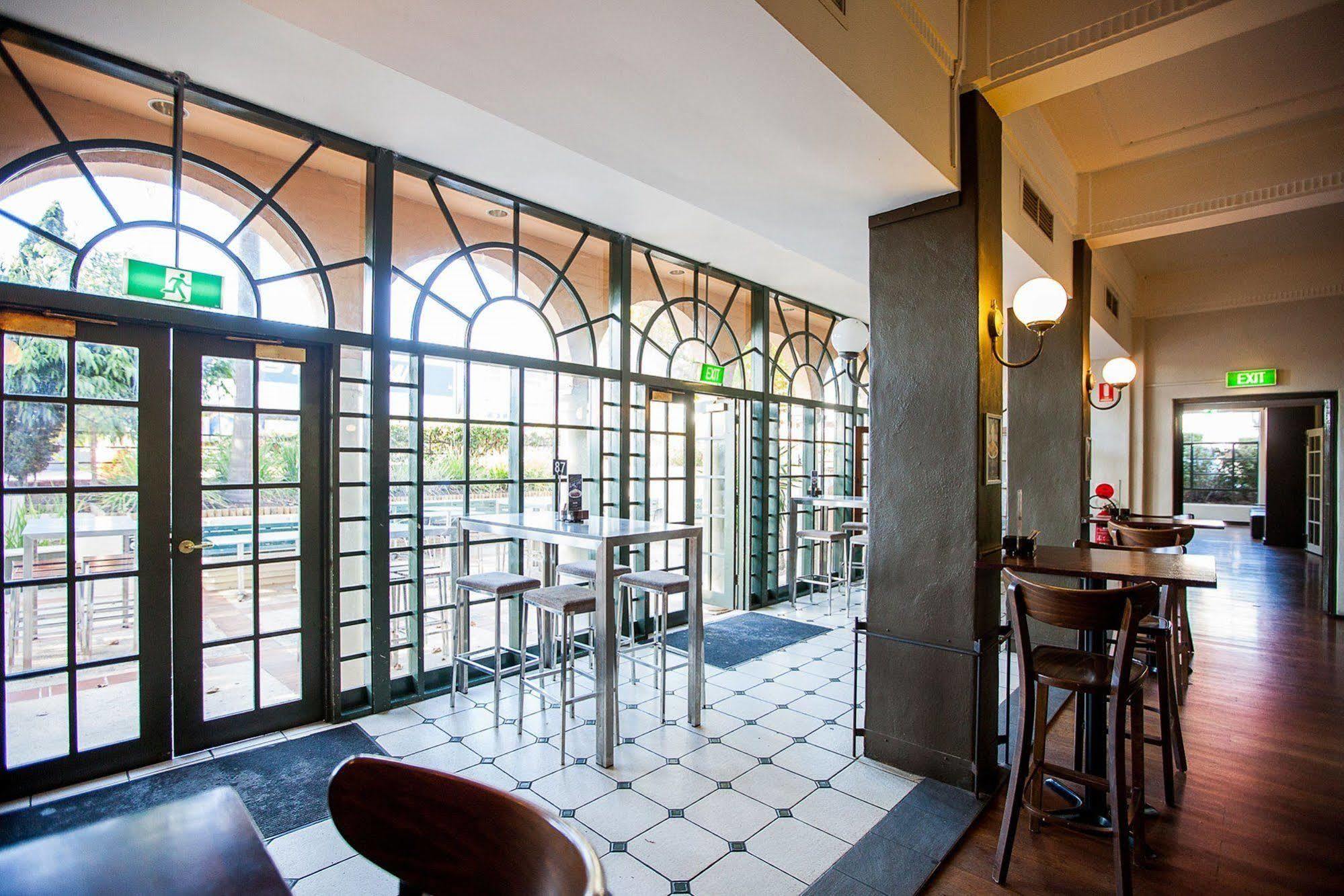 Captain Stirling Hotel Perth Esterno foto